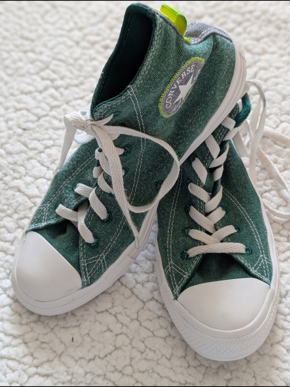 Like New: Converse Chuck Taylor All Star Hi Top “Midnight Clover” Women’s 7.5